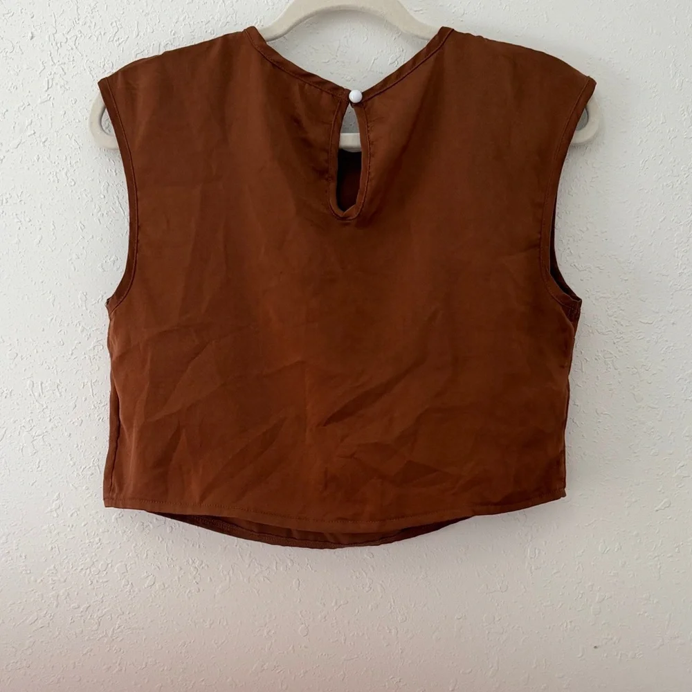 Women's Brown Sleeveless Top - Picture 2 of 3